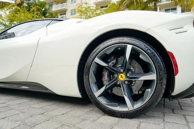 2023 Ferrari - Image 18 of 31