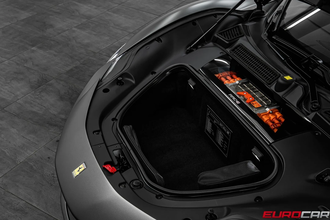 2023 Ferrari SF90 Stradale - Image 13 of 31