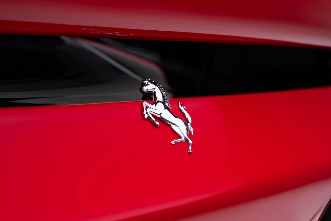 2023 Ferrari SF90 Stradale - Image 30 of 31