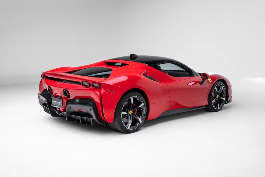 2023 Ferrari SF90 Stradale - Image 27 of 31