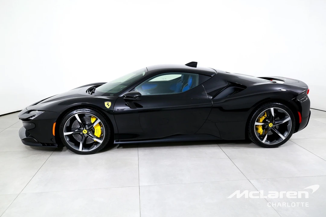 2023 Ferrari SF90 Stradale - Image 5 of 31