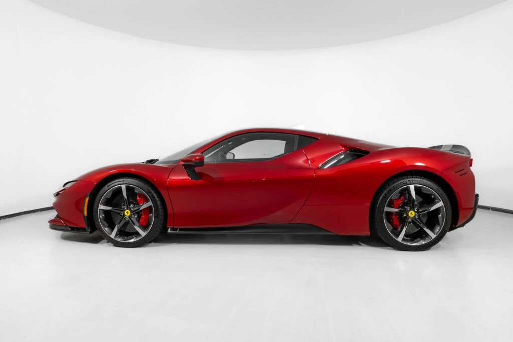 2023 Ferrari SF90 Stradale - Image 3 of 31