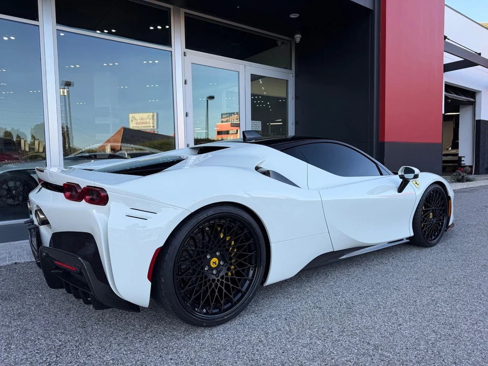 2023 Ferrari SF90 Stradale - Image 4 of 21