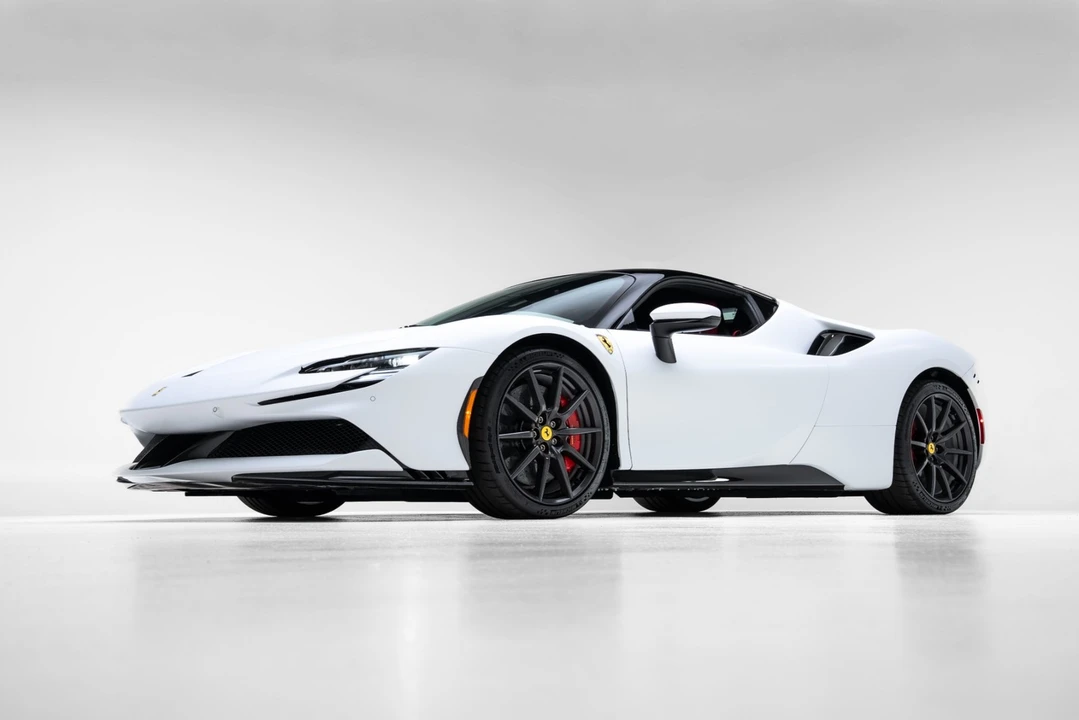 2023 Ferrari SF90 Stradale - Image 7 of 21