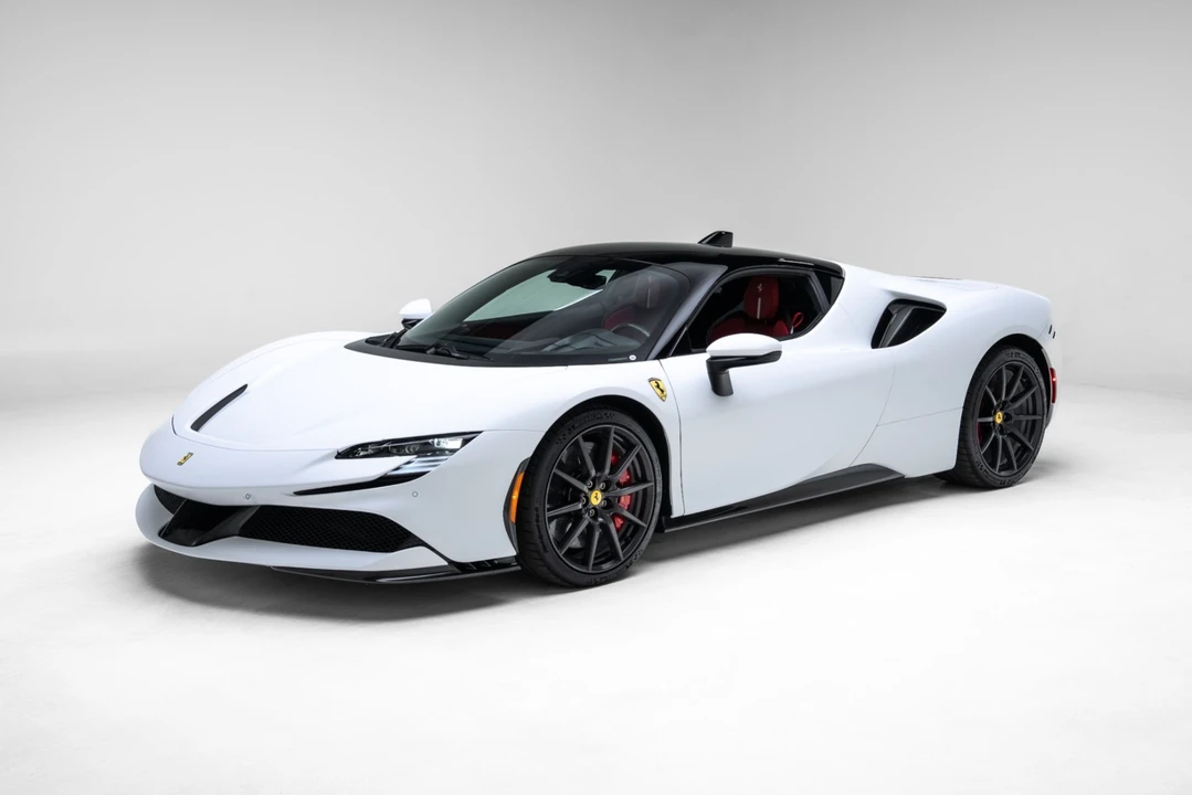 2023 Ferrari SF90 Stradale - Image 8 of 21