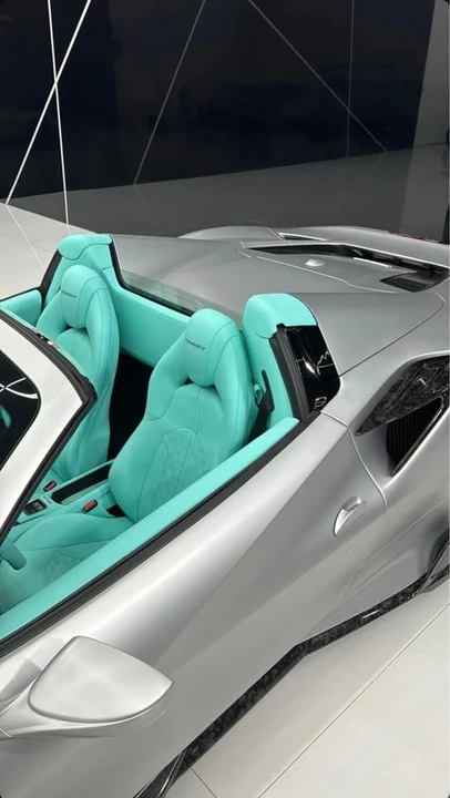 2023 Ferrari F8 Spider - Image 5 of 5