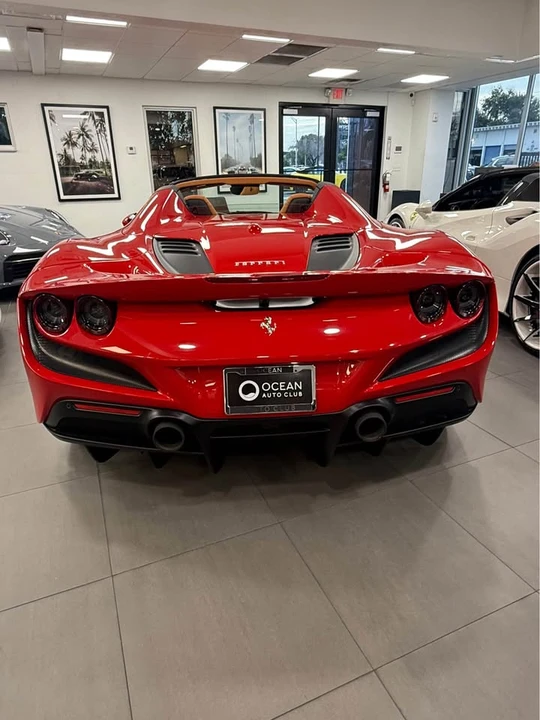 2023 Ferrari F8 Spider - Image 3 of 4