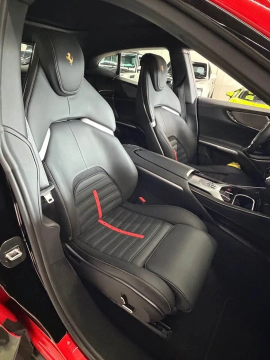 2023 Ferrari Purosangue - Image 14 of 17
