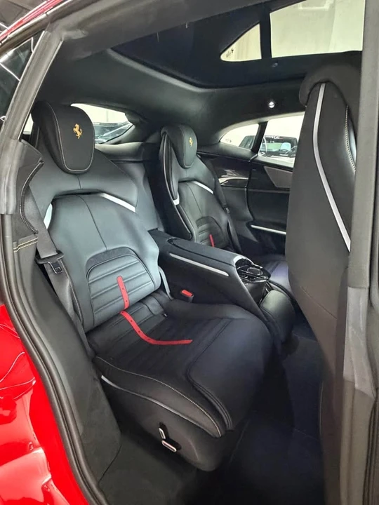 2023 Ferrari Purosangue - Image 16 of 17