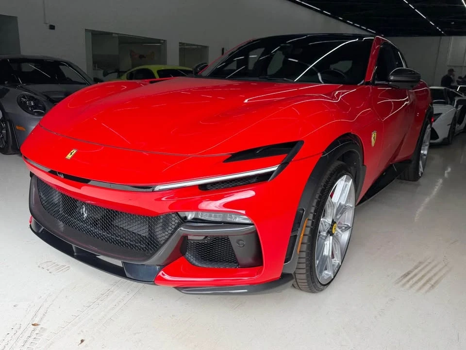 2023 Ferrari Purosangue - Image 4 of 17