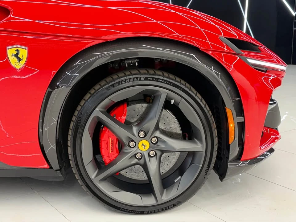 2023 Ferrari Purosangue - Image 7 of 16