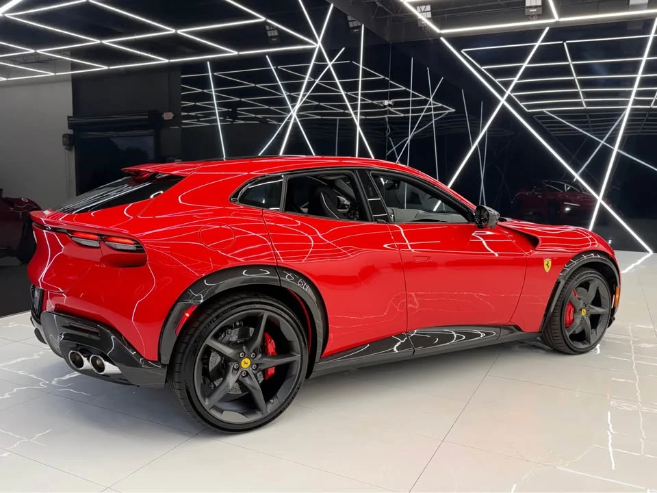 2023 Ferrari Purosangue - Image 9 of 16