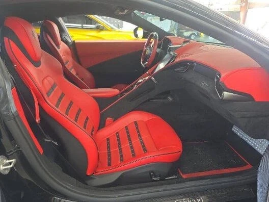 2023 Ferrari Roma - Image 13 of 20