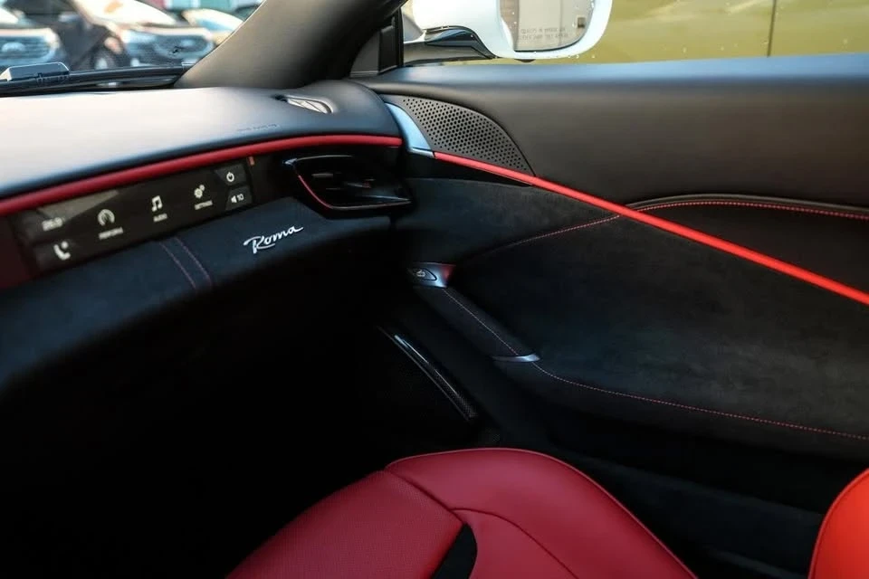 2023 Ferrari Roma - Image 9 of 11