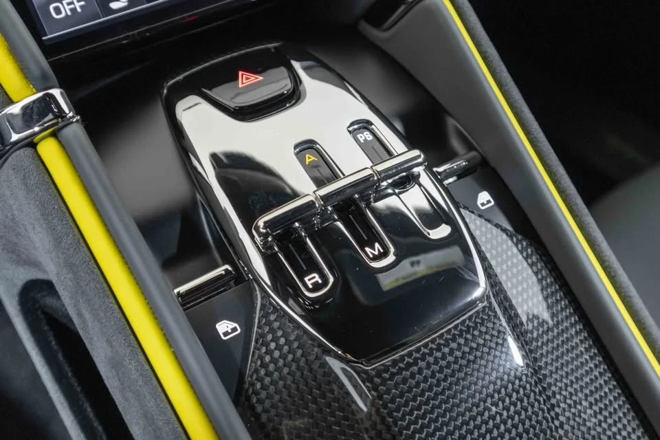 2023 Ferrari Roma - Image 14 of 19