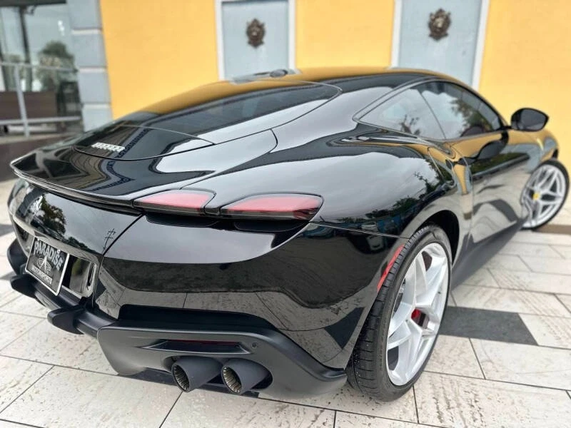 2023 Ferrari Roma - Image 10 of 20