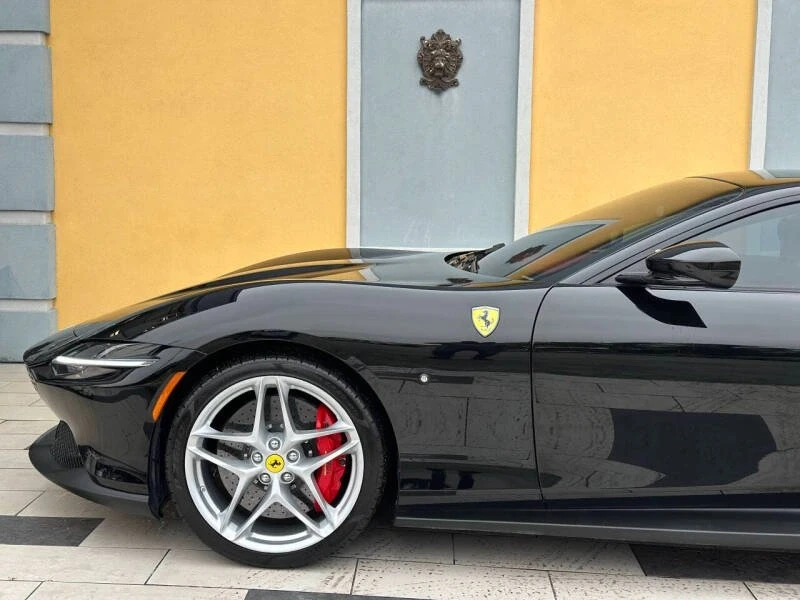 2023 Ferrari Roma - Image 15 of 20