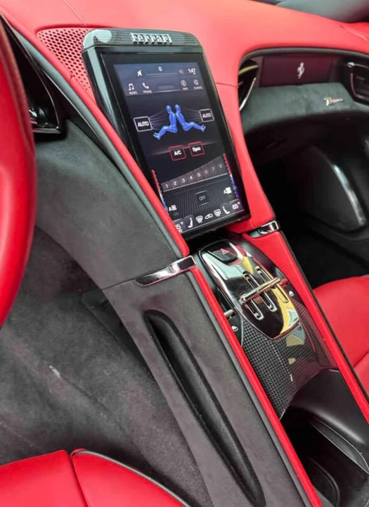 2023 Ferrari Roma - Image 8 of 12