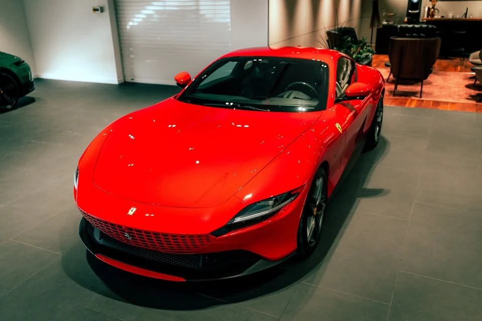 2023 Ferrari Roma - Image 13 of 19