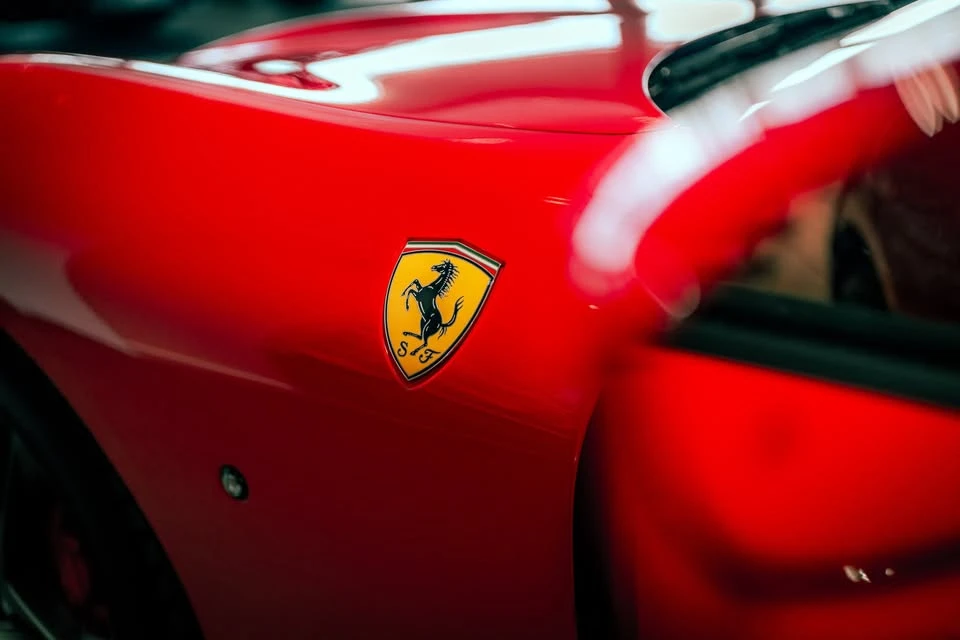 2023 Ferrari Roma - Image 8 of 19