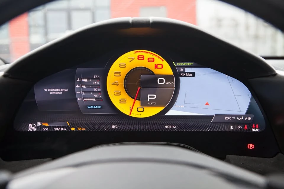 2023 Ferrari Roma - Image 15 of 19