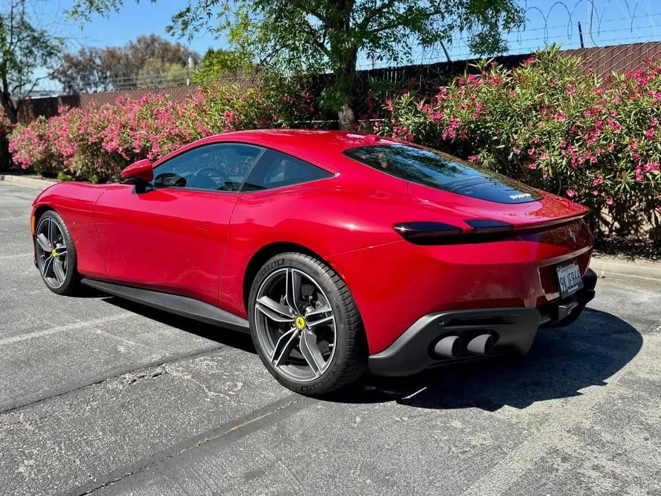 2023 Ferrari Roma - Image 5 of 20