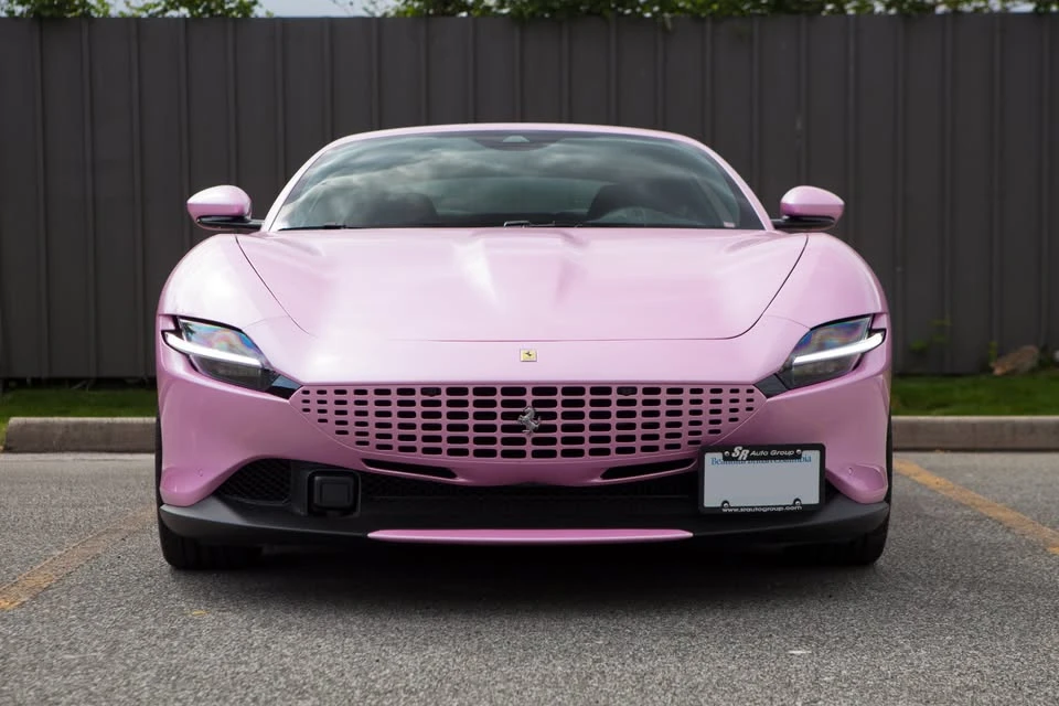 2023 Ferrari Roma - Image 2 of 19