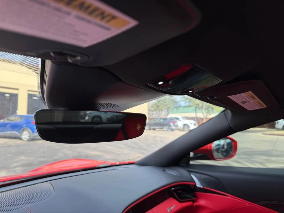 2023 Ferrari Roma - Image 15 of 19