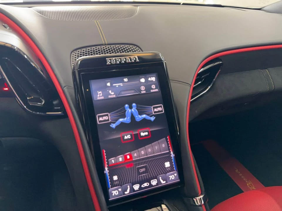 2023 Ferrari Roma - Image 14 of 16