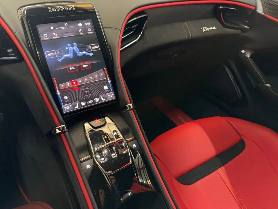 2023 Ferrari Roma - Image 15 of 16