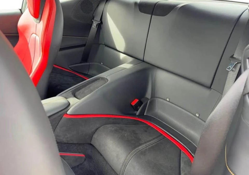 2023 Ferrari Roma - Image 11 of 16