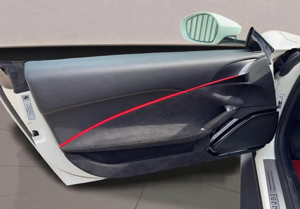 2023 Ferrari Roma - Image 9 of 16