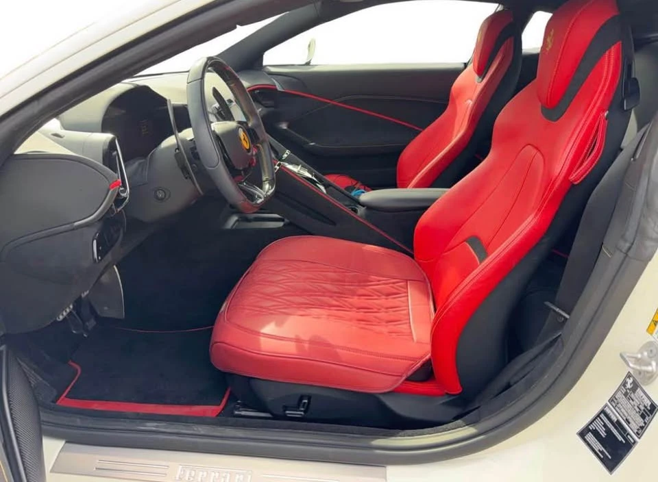 2023 Ferrari Roma - Image 10 of 16