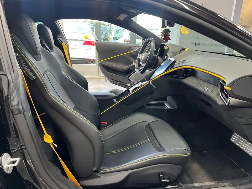 2023 Ferrari Roma - Image 16 of 20