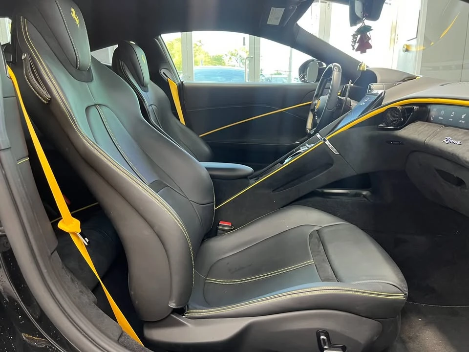 2023 Ferrari Roma - Image 17 of 20