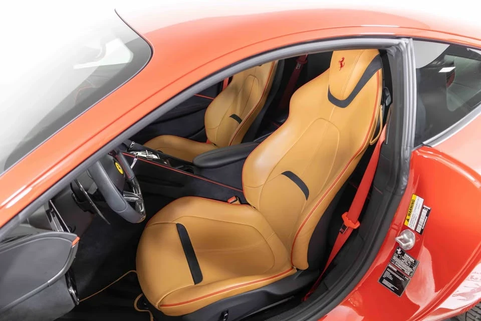2023 Ferrari Roma - Image 14 of 20