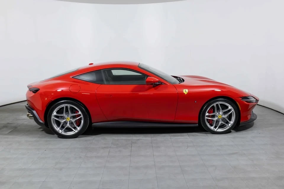 2023 Ferrari Roma - Image 2 of 20