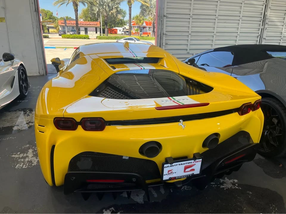 2023 Ferrari SF90 Stradale - Image 2 of 2