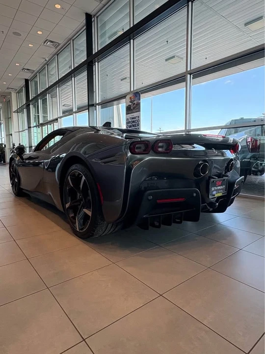 2023 Ferrari SF90 Stradale - Image 4 of 6