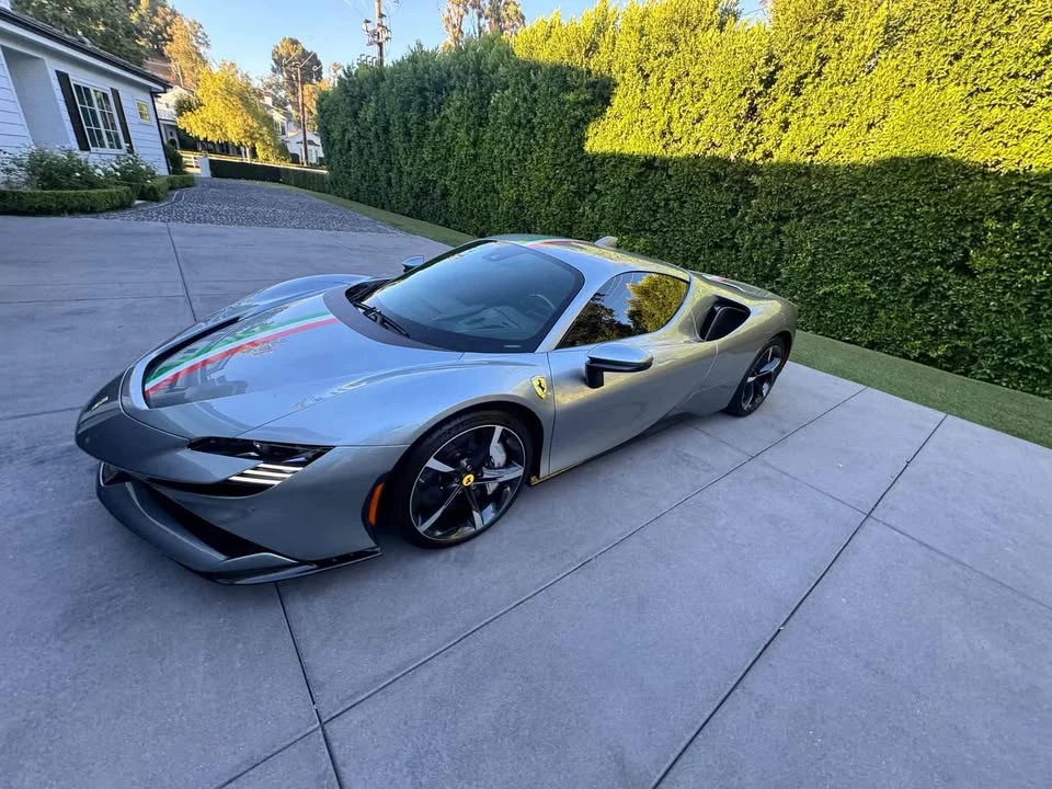 2023 Ferrari SF90 Stradale - Image 5 of 8