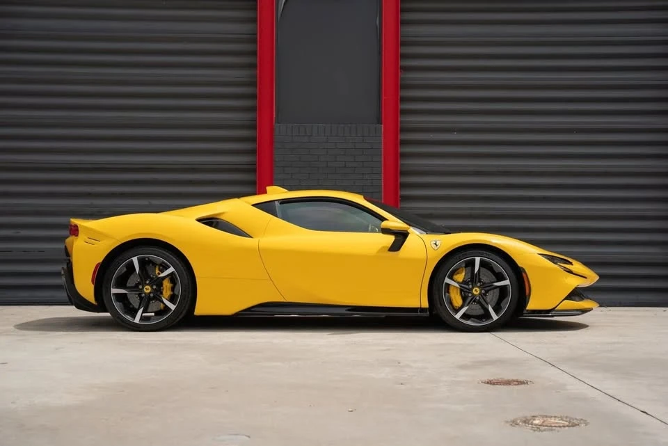 2023 Ferrari SF90 Stradale - Image 4 of 17