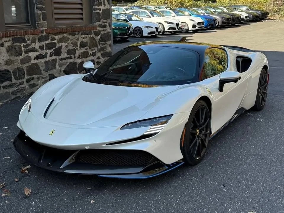 2023 Ferrari SF90 Stradale - Image 5 of 20