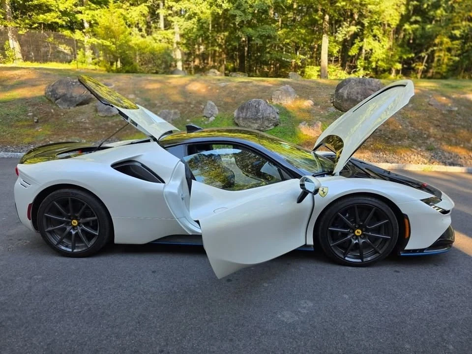 2023 Ferrari SF90 Stradale - Image 17 of 20