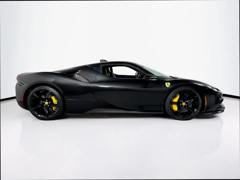 2023 Ferrari SF90 Stradale - Image 7 of 19