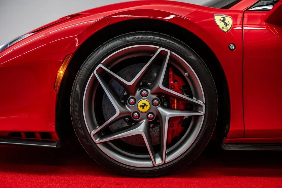 2023 Ferrari F8 Spider - Image 6 of 10