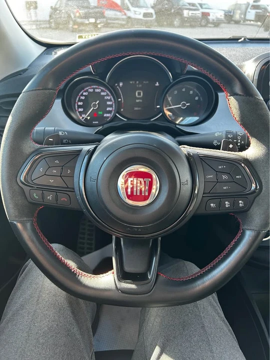 2023 Fiat 500 - Image 13 of 20