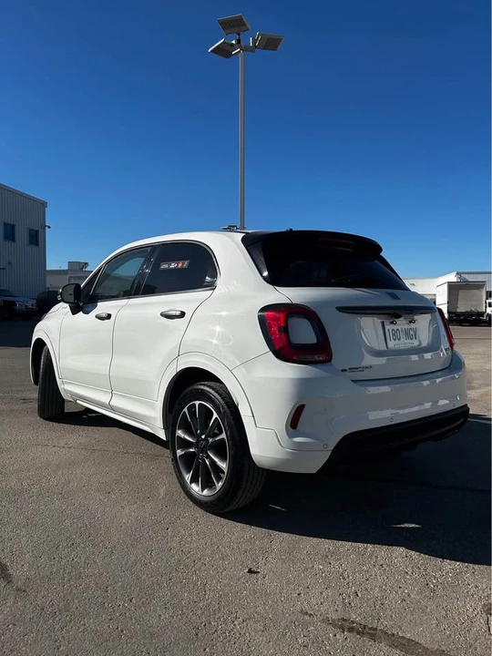 2023 Fiat 500 - Image 4 of 20