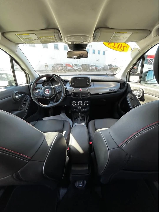 2023 Fiat 500 - Image 10 of 20