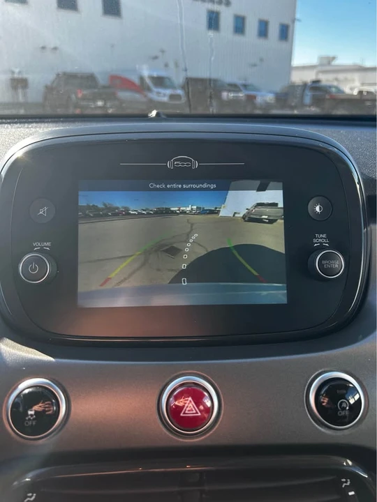 2023 Fiat 500 - Image 16 of 20