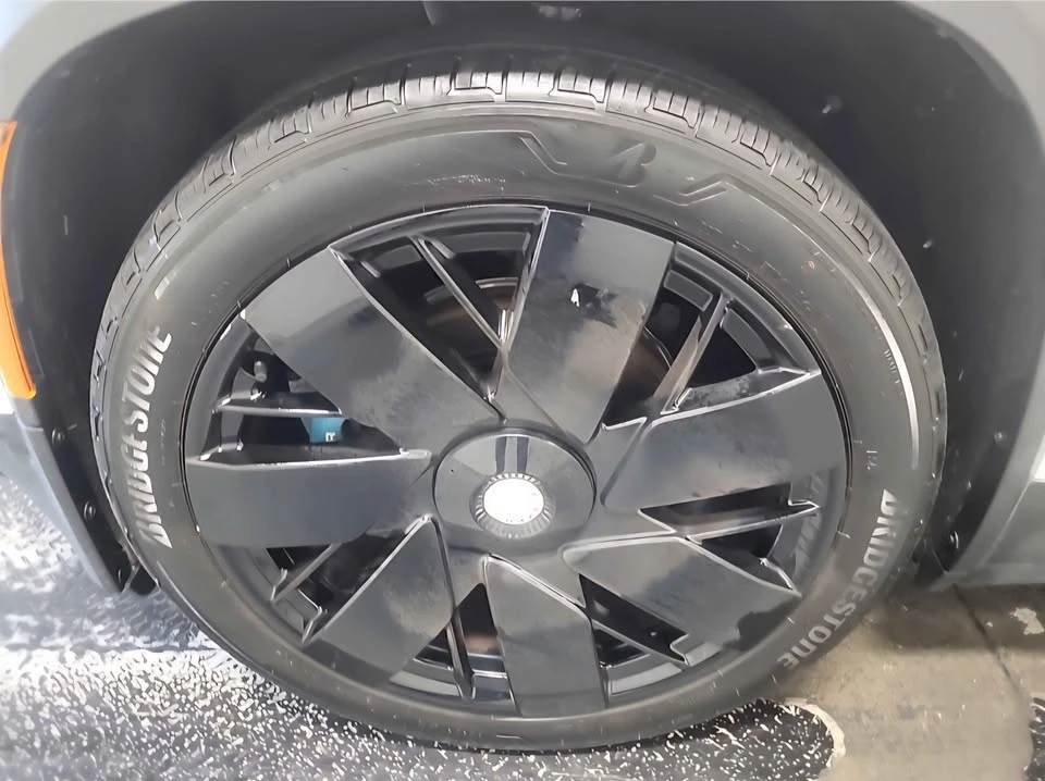 2023 Fisker Ocean - Image 12 of 12